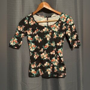 Kirra Floral Zip Up Top